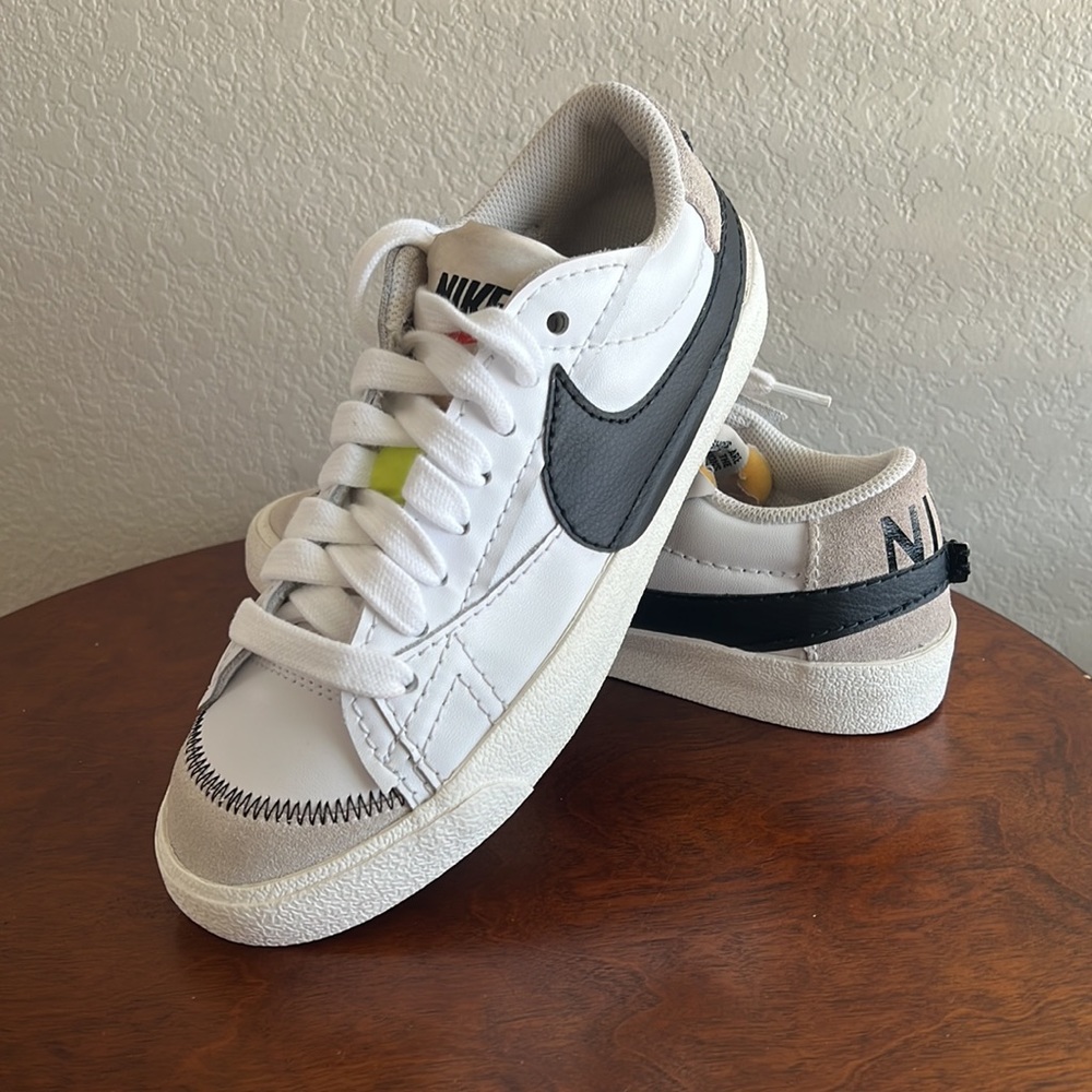 Women's Nike Blazer Low '77 Jumbo